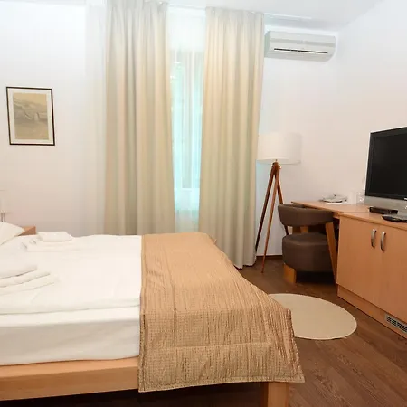 Hotel Garni Drina Perucac